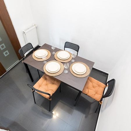 Modern & Spacious Apartment - Prime Location Near Bucharest'S Old Town Bucareste Exterior foto